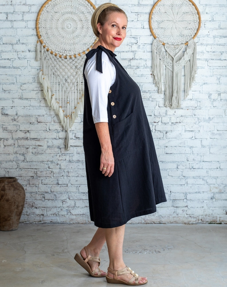 Smock Tiestrap Dress In Black
