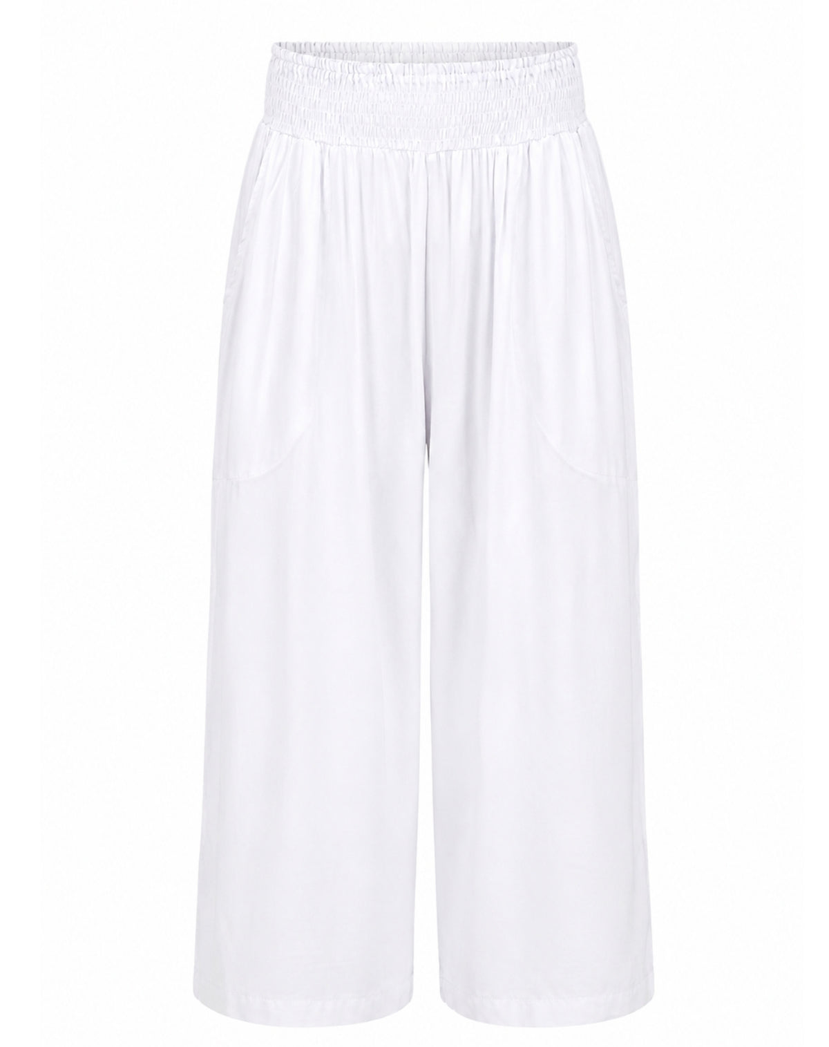 white 7/8 wide leg everyday pant photographed in studio