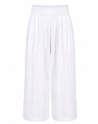 white 7/8 wide leg everyday pant photographed in studio