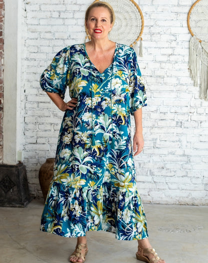 miss seafari naudic midi dress on size 16 model showing full length