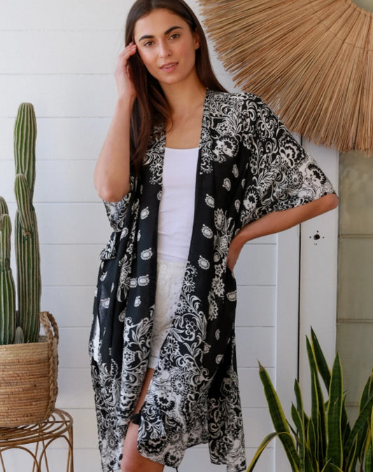 Kimono Jacket in Black and White