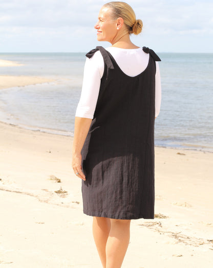 Smock Tiestrap Dress In Black